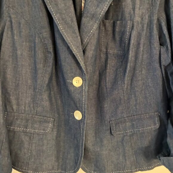 Charter Club Women's Light-Wash Cotton Blue Chambray Denim Blazer Jacket Sz 24W - Picture 2 of 12